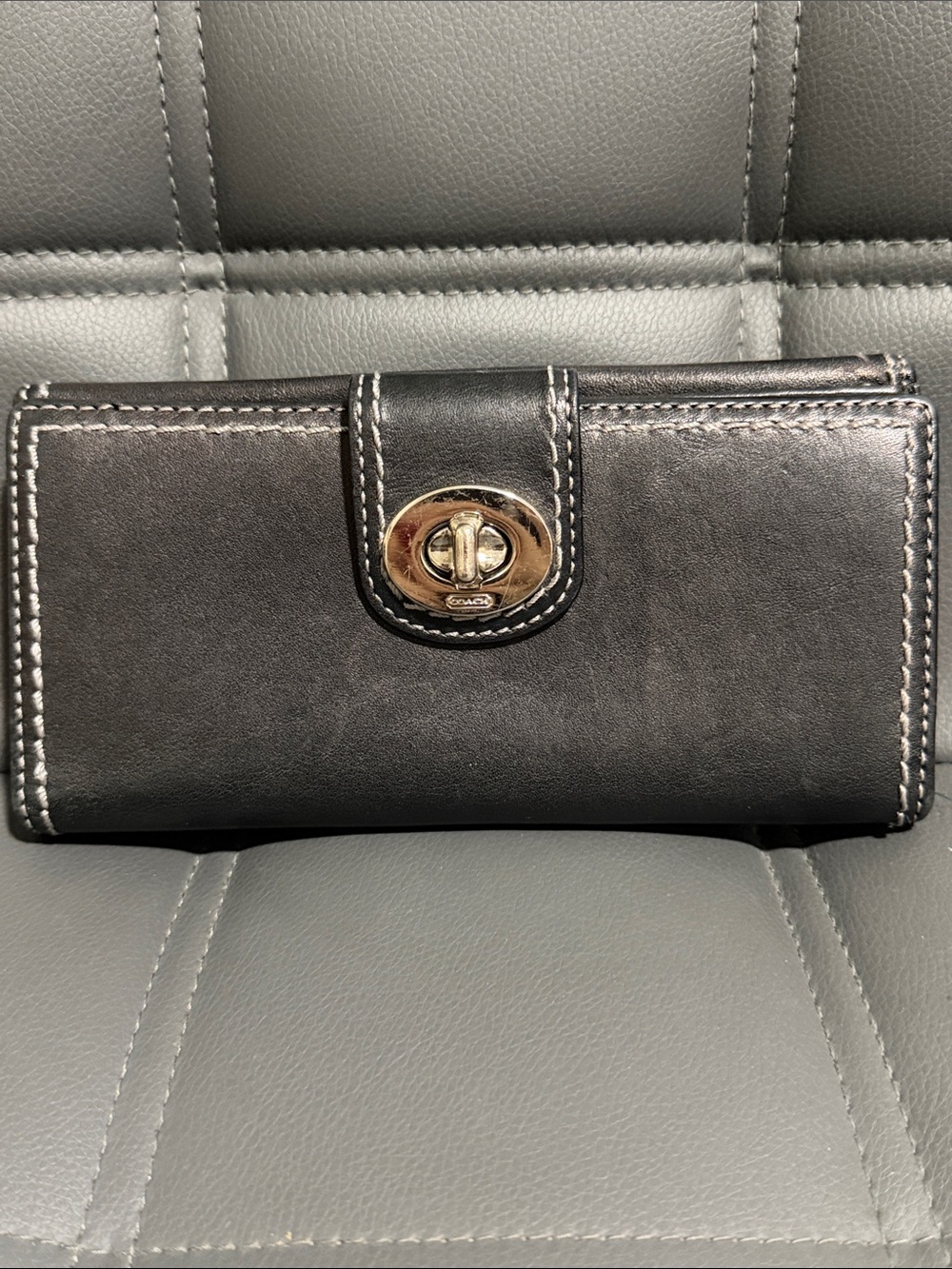 Coach Turnlock Long Wallet